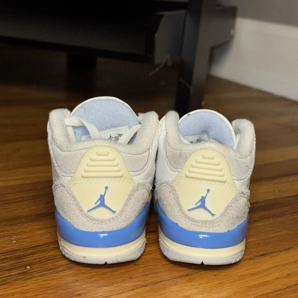 Jordan 3 Retro Lucky Shorts White Sail Blue Toddler Sneakers DM0968-101 Size 4C